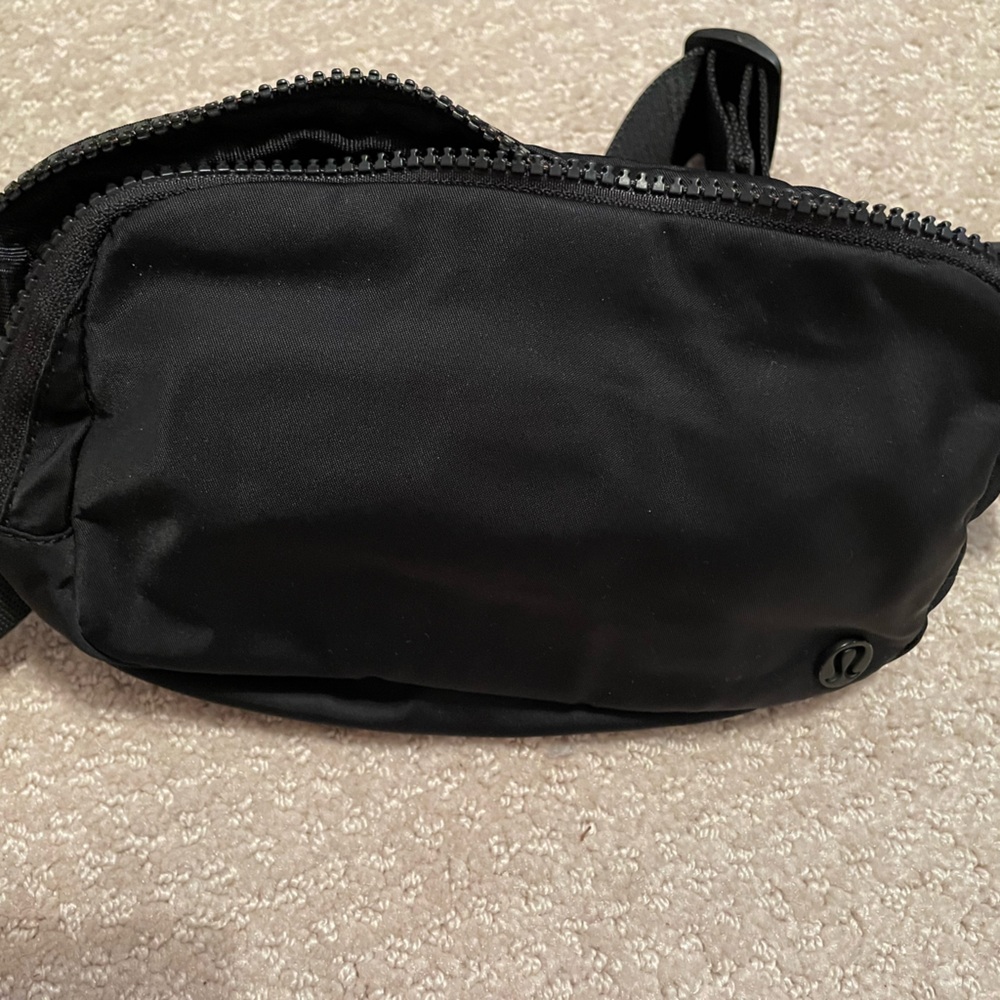 Lululemon Belt Bag